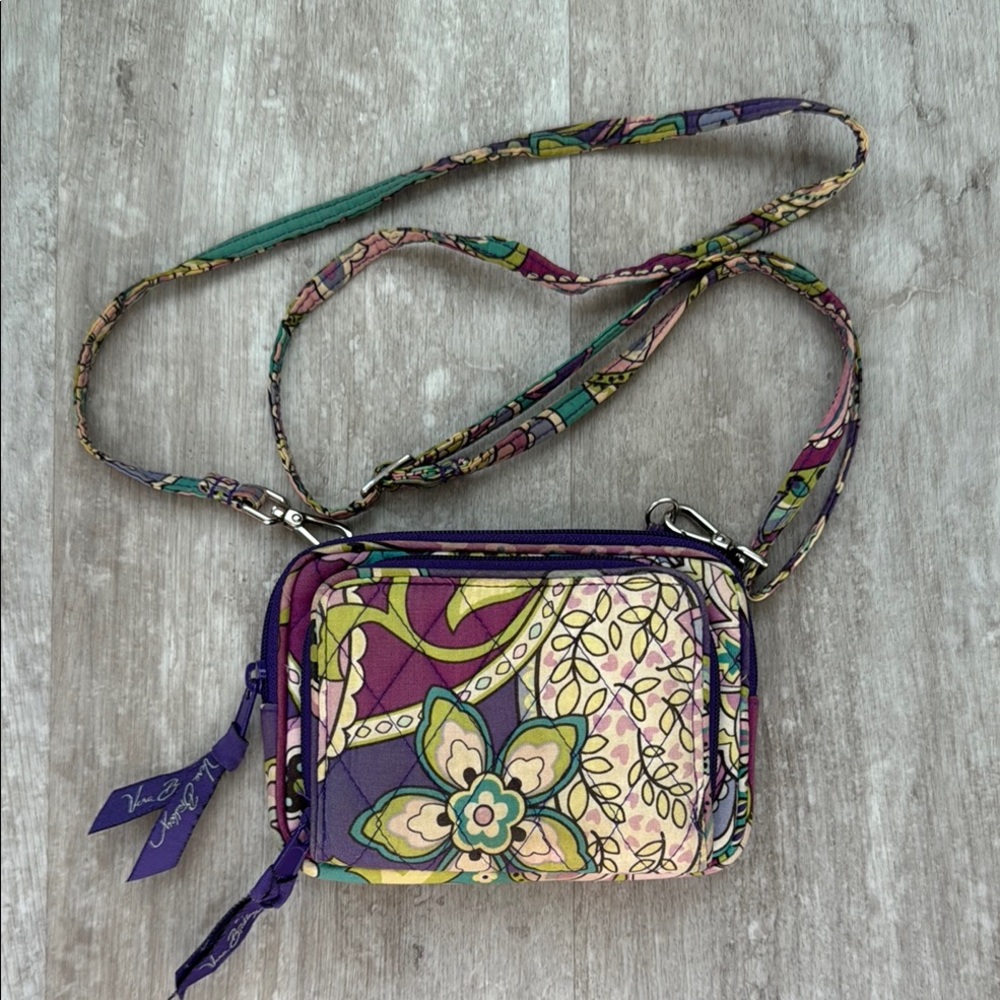 Vera Bradley women’s small crossbody bag